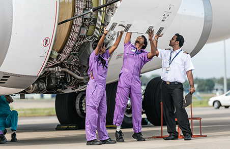 Qatar Airways - Aircraft Mechanic | Line Maintenance | B1 and B2 Doha, Qatar - Apply Now